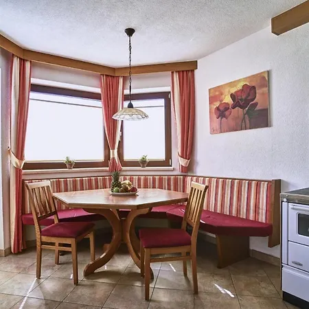 Appartements Belledonne Ski & Bike In And Out, Zentrale Lage Solden Exterior photo