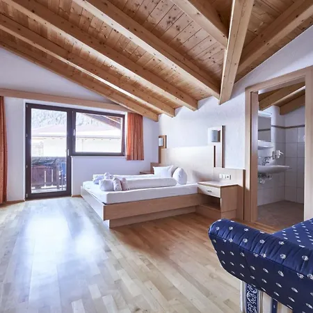 Appartements Belledonne Ski & Bike In And Out, Zentrale Lage Solden Exterior photo